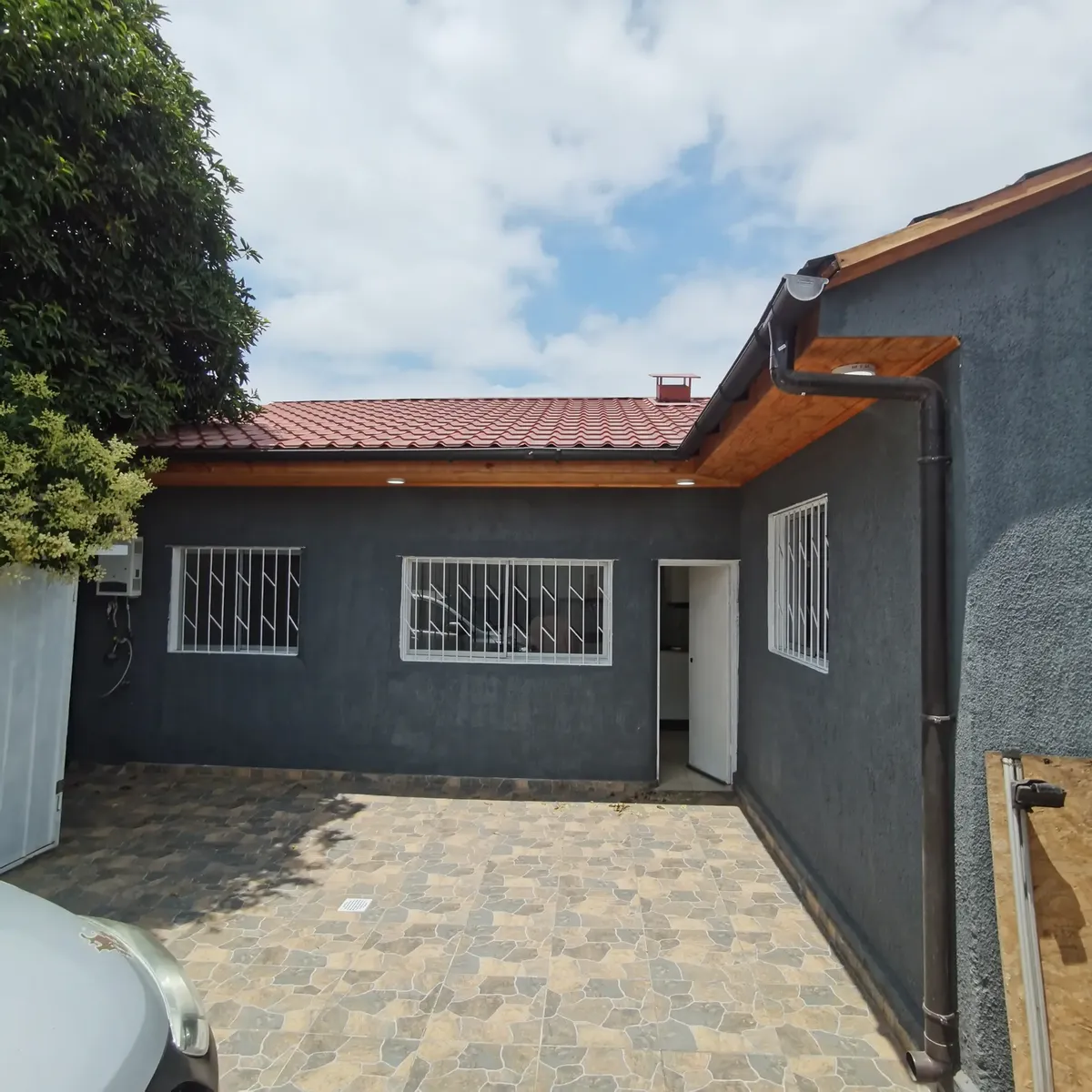 Casa recién Remodelada · Barrio las Rejas